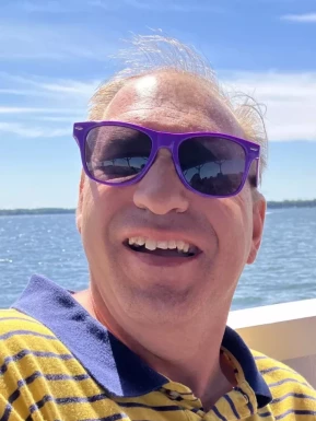 American men looking for love