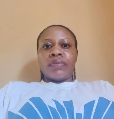 <span>Francisca, 32</span>&nbsp;<span style='width: 25px; height: 16px; float: right; background-image: url(/bitmaps/flags_small/NG.PNG)'>&nbsp;</span><br><span>Abuja, Nigéria</span>&nbsp;<input type='button' class='joinbtn' style='float: right' value='JOIN NOW' />