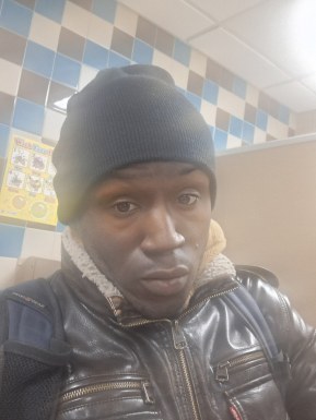 <span>Michael, 30</span>&nbsp;<span style='width: 25px; height: 16px; float: right; background-image: url(/bitmaps/flags_small/US.PNG)'>&nbsp;</span><br><span>New York, United States of America</span>&nbsp;<input type='button' class='joinbtn' style='float: right' value='JOIN NOW' />