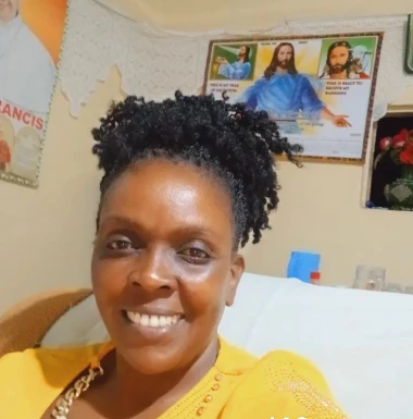 <span>Roselyne, 49</span>&nbsp;<span style='width: 25px; height: 16px; float: right; background-image: url(/bitmaps/flags_small/KE.PNG)'>&nbsp;</span><br><span>Nairobi, Kenia</span>&nbsp;<input type='button' class='joinbtn' style='float: right' value='JOIN NOW' />