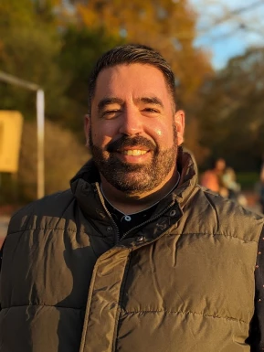 French men looking for love