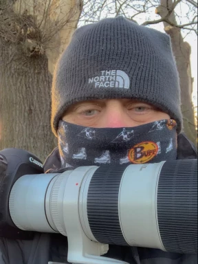 English men looking for love