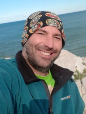 Spanish men looking for love