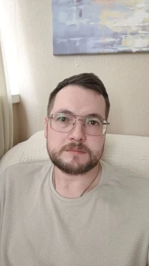 <span>Dmitry, 37</span>&nbsp;<span style='width: 25px; height: 16px; float: right; background-image: url(/bitmaps/flags_small/RU.PNG)'>&nbsp;</span><br><span>Moscow, Russia</span>&nbsp;<input type='button' class='joinbtn' style='float: right' value='JOIN NOW' />