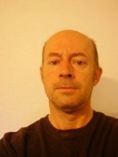 English men looking for love