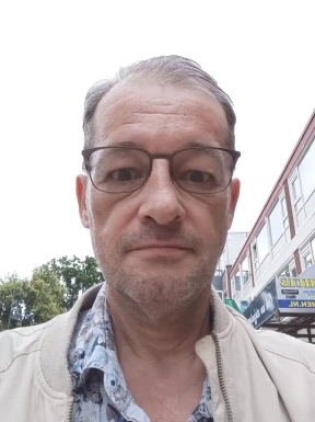 Foreign men for dating