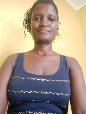 <span>Juliet, 31</span>&nbsp;<span style='width: 25px; height: 16px; float: right; background-image: url(/bitmaps/flags_small/KE.PNG)'>&nbsp;</span><br><span>Nairobi, Kenia</span>&nbsp;<input type='button' class='joinbtn' style='float: right' value='JOIN NOW' />