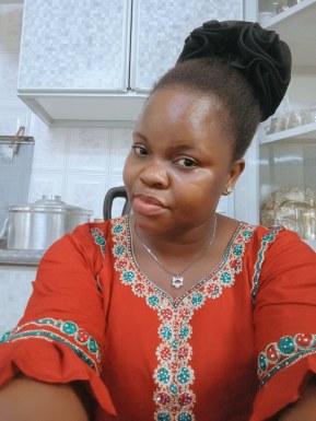 <span>BLESSING, 35</span>&nbsp;<span style='width: 25px; height: 16px; float: right; background-image: url(/bitmaps/flags_small/UG.PNG)'>&nbsp;</span><br><span>Kampala, Uganda</span>&nbsp;<input type='button' class='joinbtn' style='float: right' value='JOIN NOW' />