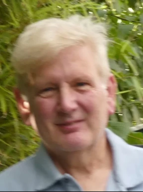 English men looking for love
