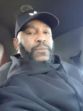 American men looking for love