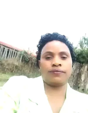 <span>Maggie, 47</span>&nbsp;<span style='width: 25px; height: 16px; float: right; background-image: url(/bitmaps/flags_small/KE.PNG)'>&nbsp;</span><br><span>Nyahururu, Kenia</span>&nbsp;<input type='button' class='joinbtn' style='float: right' value='JOIN NOW' />