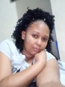 Elizabeth, 40&nbsp;anni