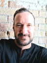 Stephen, 49&nbsp;歳